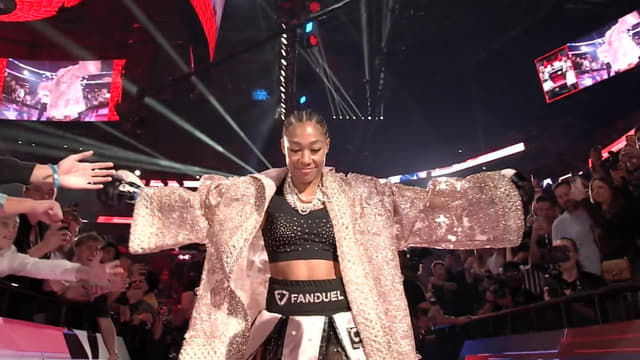 Alycia Baumgardner Dominates Leila Beaudoin to Retain Unified Title