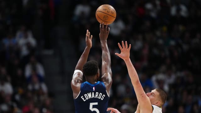 Anthony Edwards’ Knee Clouds Wolves-Nuggets Game 1 in Denver