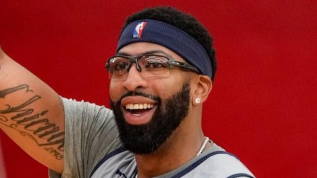 First Glimpse of Anthony Davis’ New Look After Eye Surgery