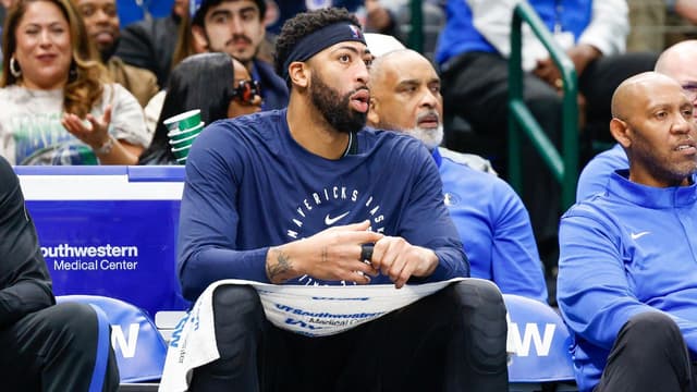 Mavericks Not Going to Rush Into an Anthony Davis Trade, Says Marc Stein