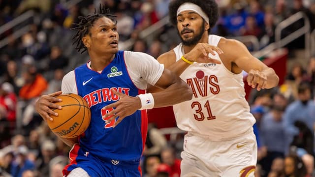 Ref Tony Brothers Explains Why Jarrett Allen Wasn’t Called for a Foul on Ausar Thompson