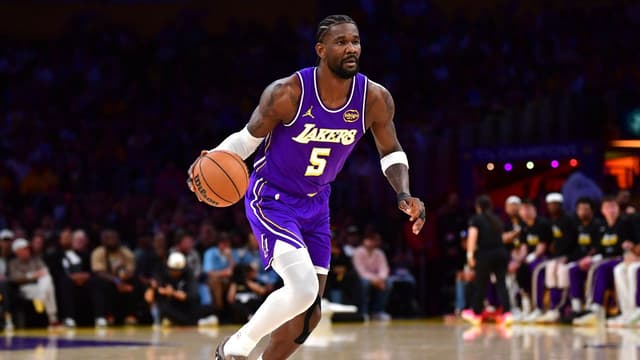 Deandre Ayton Opts Into Lakers' Player Option For 2026-27