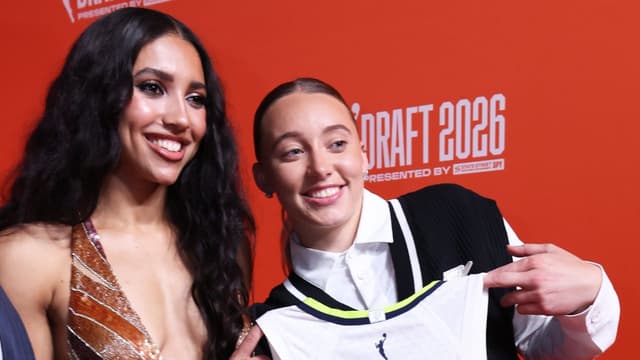 Azzi Fudd Excited to Explore “Potential” of Playing With GF Paige Bueckers