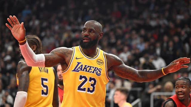 LeBron James Dealing With Left Foot Joint Arthritis, Doubtful For Contest vs Celtics 