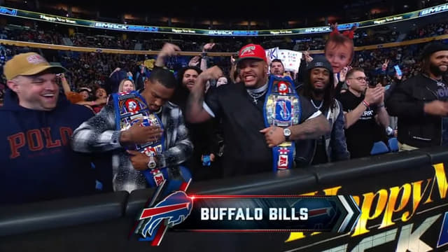 Buffalo Bills Stars Make Ringside Cameo on WWE SmackDown