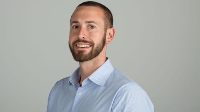 Mavericks Hire Mike Schmitz as New General Manager