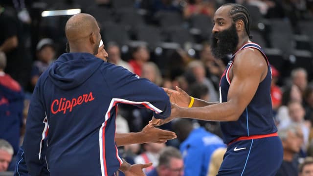 Chris Paul Says Clippers Coach Told Him Not to Give Young Players Advice