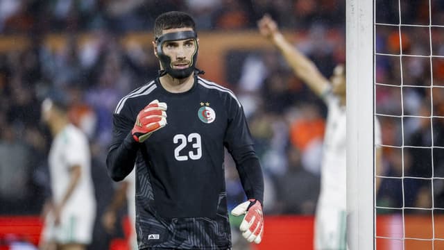 Zinedine Zidane’s Son Luca Zidane Starts for Algeria in World Cup Against Argentina