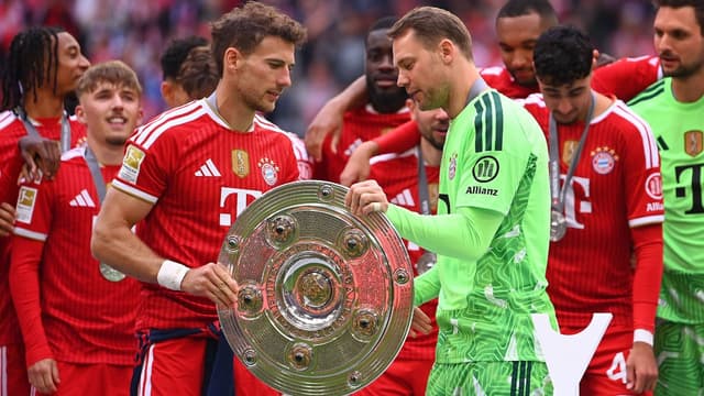 Leon Goretzka Receives Special Honor from Manuel Neuer at Final Home Game for Bayern