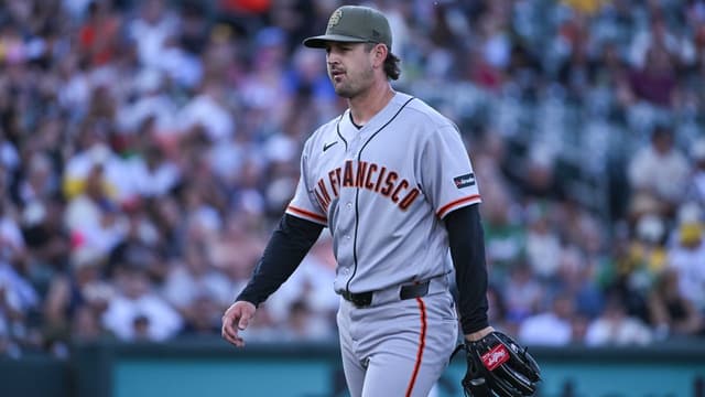 Giants Place Tyler Mahle on 15-Day IL With Hamstring Strain