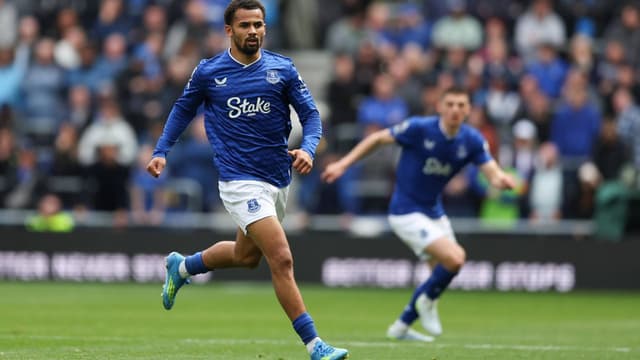 Manchester City in the Running to Sign Everton Winger Iliman Ndiaye
