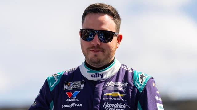 Alex Bowman Exits NASCAR COTA Race Early, Fox Sports Spotter Myatt Snider Fills In