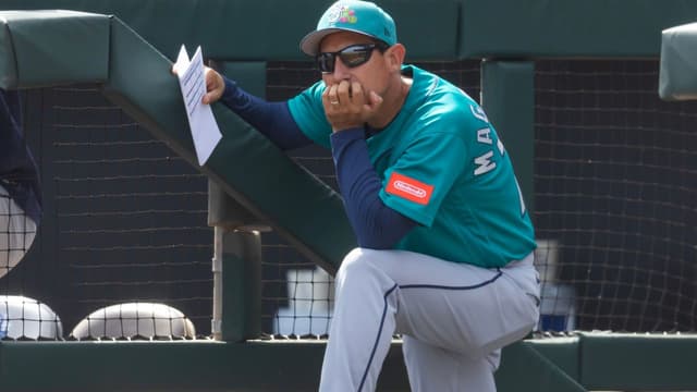 Mariners Fire Assistant Hitting Coach Bobby Magallanes