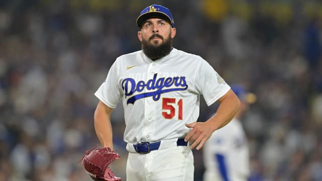 Alex Vesia Pays Touching Tribute to Late Newborn Daughter During Diamondbacks Game