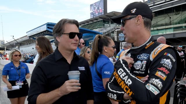 Jeff Gordon Reacts to Kevin Harvick’s Hall of Fame Nomination Announcement