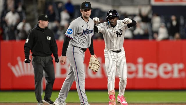 Yankees Hit Six Homers in 15-1 Drubbing of the Royals