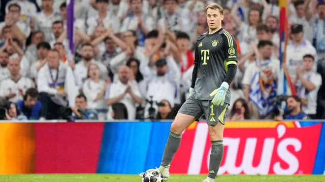 Bayern Munich Expect Manuel Neuer to Stay for One More Year After This Season