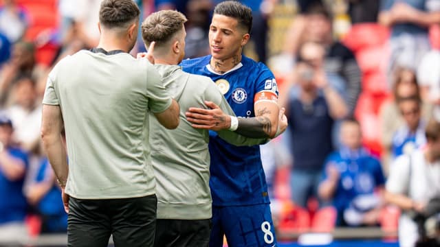 Calum McFarlane Defends Chelsea Players Against Harsh Criticism Over Dismal Season