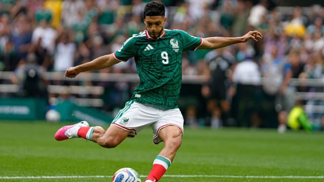 Gary Neville Says Raul Jimenez’s Goal Against South Africa “Greatest Moment” of His Career