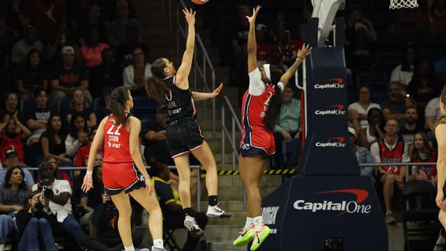 Carla Leite Leads Fire to Big Win vs. Mystics