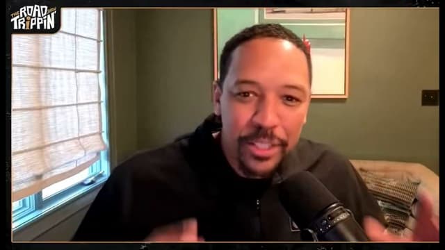 Channing Frye Recalls Assistant Coach Yelling at Bench Guy for Trash-Talking LeBron