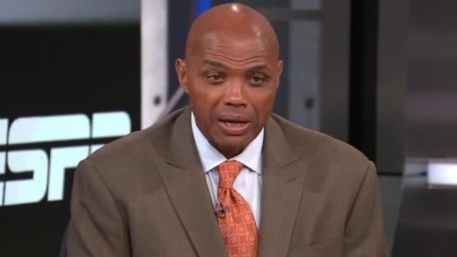 Charles Barkley Jokes LeBron Could Get “Belichick’d”, Might Not Be a First Ballot HOFer