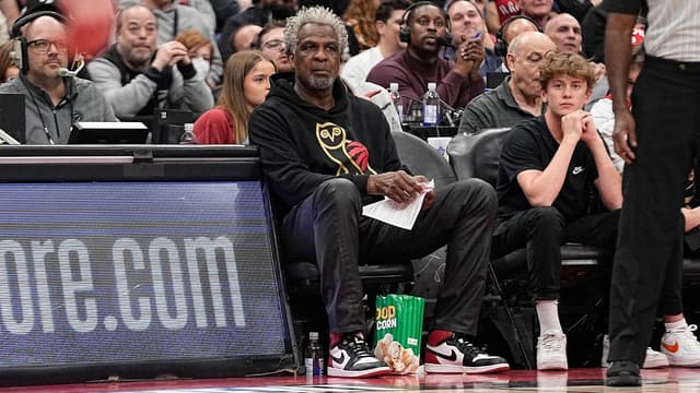 Charles Oakley Upset That Former Knicks Teammates Didn’t Talk to Him During ECF Game 4