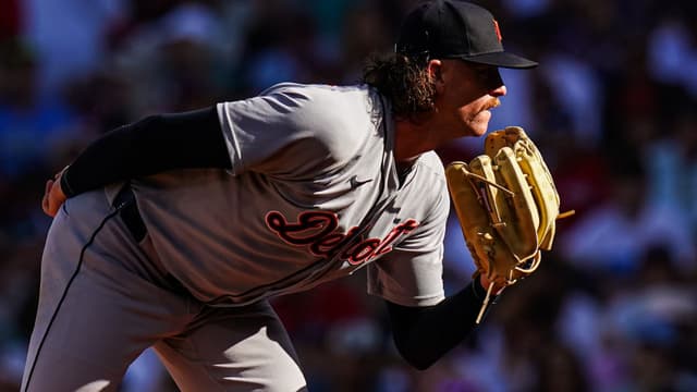 Miami Marlins Sign Chris Paddack to a One-Year Deal