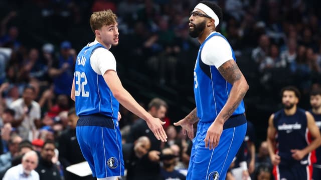 Cooper Flagg and Anthony Davis Combine for 64 Points as Mavericks Upset Nuggets