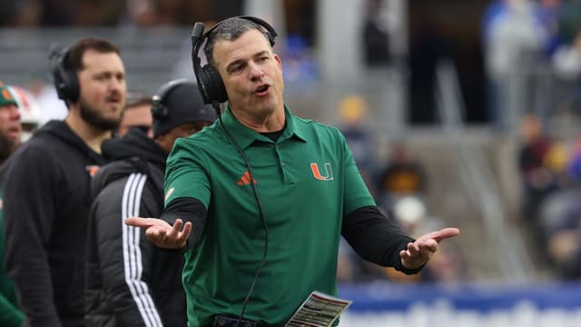 Mario Cristobal: “College football is for Saturday”