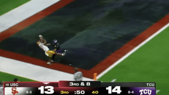 Jaden Richardson Sets Alamo Bowl Alive With Insane One-Handed Grab