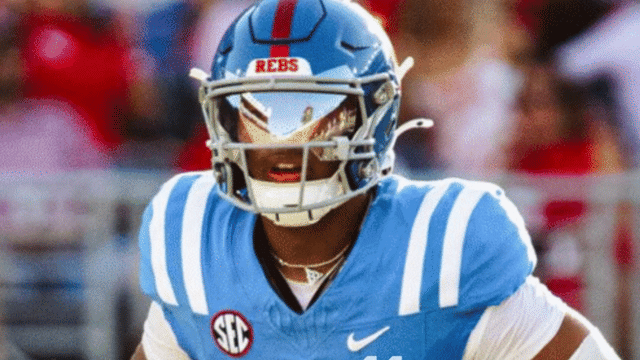 Trinidad Chambliss Finds Dae’Quan Wright, Rebels Go Up 27–24