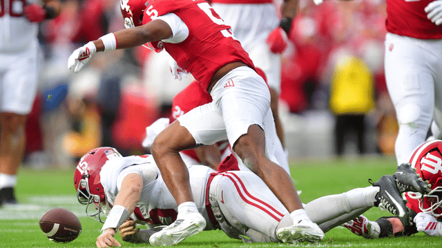 Kalen DeBoer Says Ty Simpson ‘Tried to Battle’ Through Fractured Rib at Rose Bowl