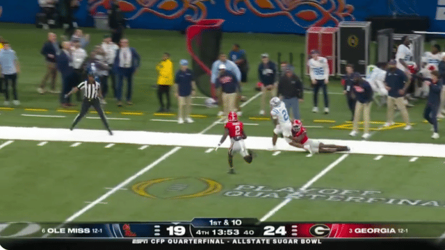 Trinidad Chambliss Goes Houdini, Then Drops 44-Yard Dime Putting Ole Miss in Lead