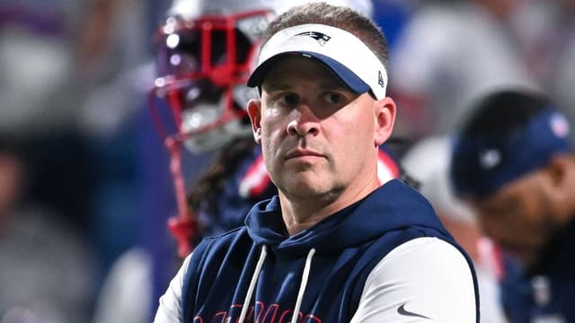 Josh McDaniels Shuts Down Exit Talk as Patriots Offense Surges