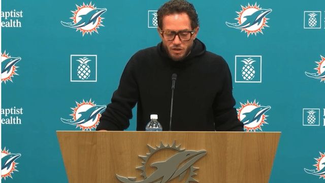 Tua Tagovailoa Open to Fresh Start as Mike McDaniel Plans Meeting