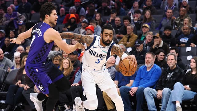 Marc Stein: Mavs Explore D’Angelo Russell Trades After Removing Him From Rotation
