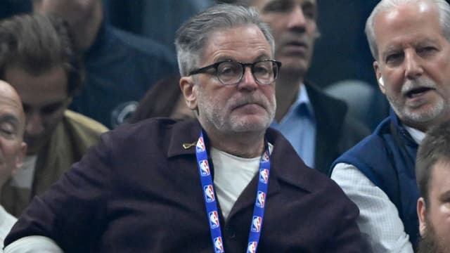 Cavaliers Owner Dan Gilbert Frustrated With Team Performance, Says Chris Fedor