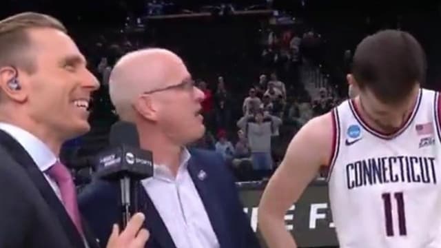 Dan Hurley Compares His UConn Team to Warriors After Blowout Win vs. UCLA