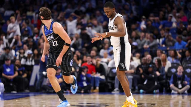 “Have to Step Up”: De’Aaron Fox Preaches Next Man Up Mentality With Victor Wembanyama Out