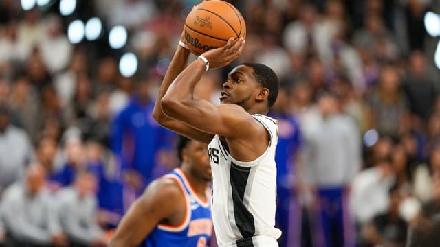 De’Aaron Fox Says Spurs Need to Take Remainder of NBA Finals “One Game at a Time”