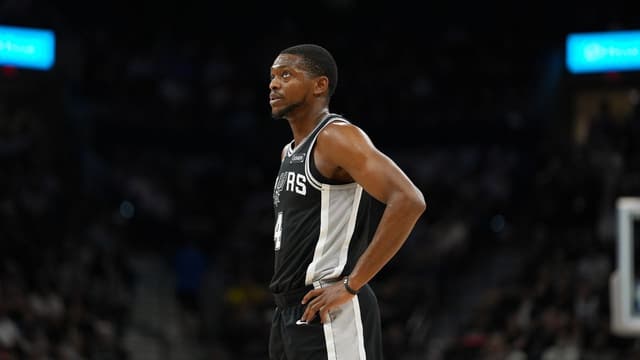 De’Aaron Fox Says Spurs Have to Keep Working on Their Shortcomings as the Playoffs Near