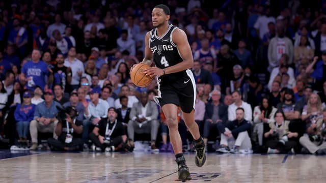 NBA Analyst Says De’aaron Fox Has Worst Contract in the NBA Hours After Shock Layup Miss