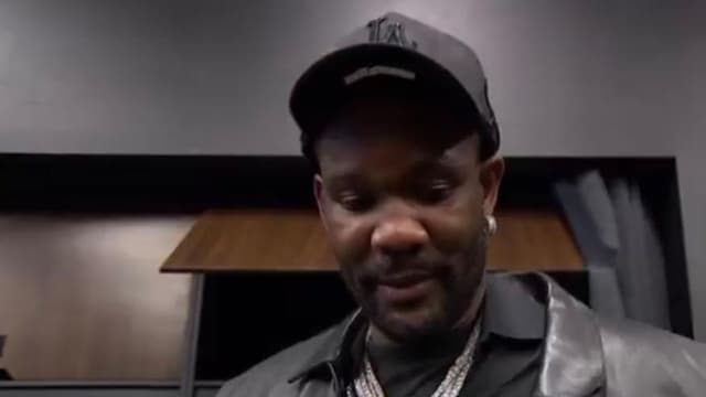 Deandre Ayton Jokes That JJ Redick Would’ve Benched Him if Not for LeBron’s Alley-Oop Save