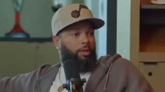 Deron Williams Picks Kobe Bryant Over LeBron James if He Needs Someone to “Get a Bucket”