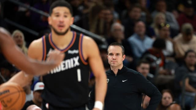 Suns HC Was Trying to Save Devin Booker “From Himself” by Taking Him Out of Spurs Game