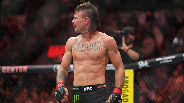 Diego Lopes Banks Extra $100K Bonus from Dana White at Noche UFC 3