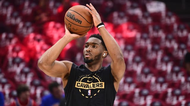 LeBron James’ Inner Circle Was Surprised Donovan Mitchell Stayed With the Cavs