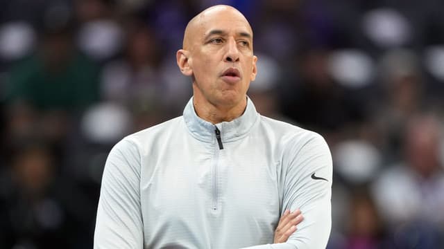 NBA Clears Doug Christie After Investigating Kings’ Late Foul vs. Warriors