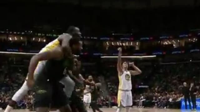 Draymond Green Goes for a Piggy Back Ride on DeAndre Jordan While Trying to Foul Him
